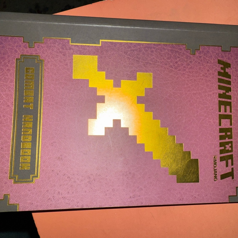 Minecraft Combat and construction Handbooks